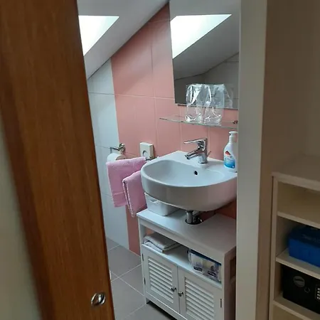 Mamut Apartment *