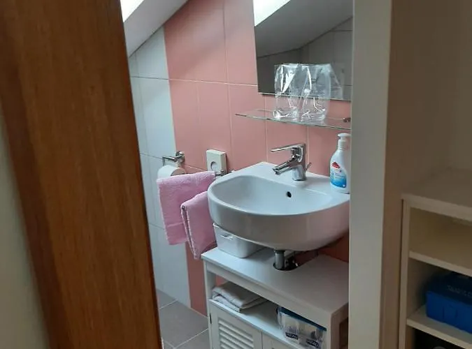 Mamut Apartment *